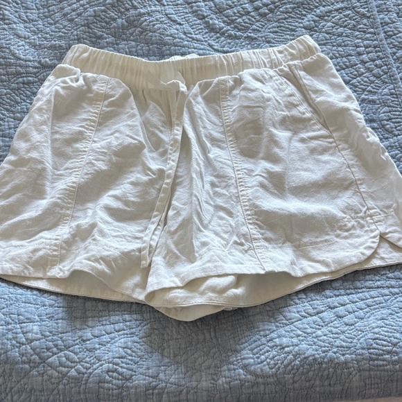 Universal Thread Pants - Women's White Elastic-Waist Athletic Shorts with Drawstring